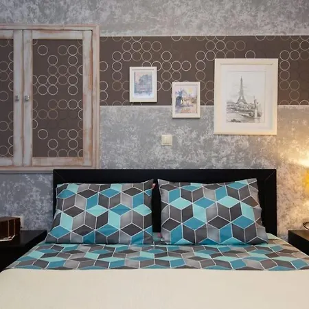 בית נופש Sunrise Balcony Ano Petali